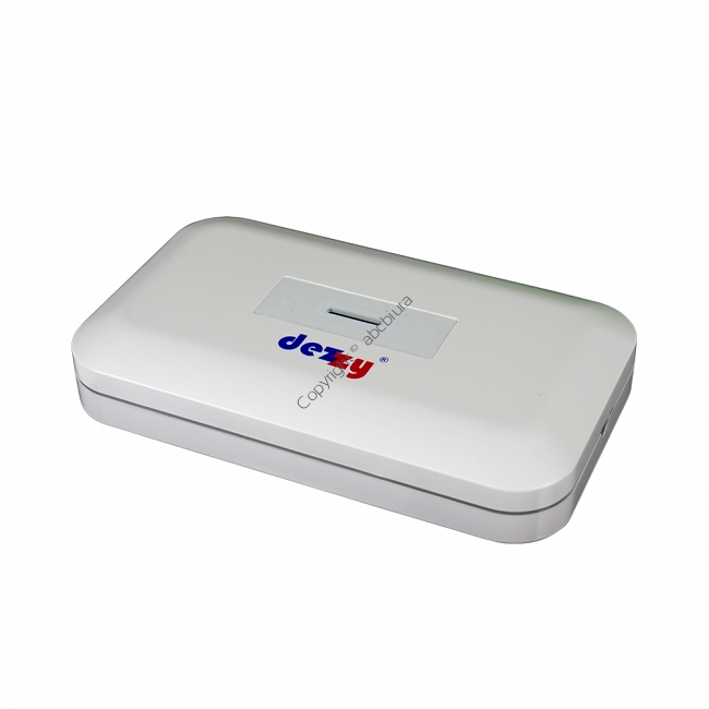 Urządzenie do dezynfekcji telefonu Dezzy UVsani3